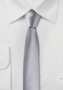 Cravate extra-étroite gris argenté