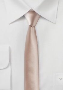 Cravate extra-étroite rose