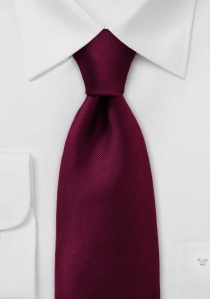 Cravate bordeaux à rayures