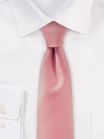 Cravate en soie rose satinée élégante