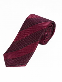 Cravate d'affaires bordeaux motif structuré