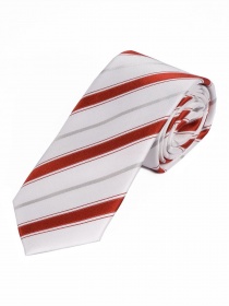Cravate étroite décorée de rayures raffinées blanc