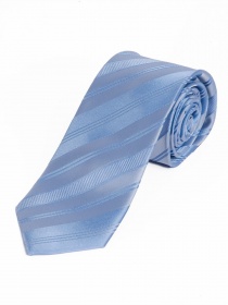 Cravate monochrome à rayures bleu clair