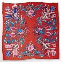 Elégant foulard rouge pour femmes au look fleuri