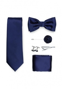 Coffret cadeau à pois bleu marine avec cravate