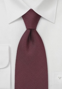 Cravate moderne rouge bordeaux structurée