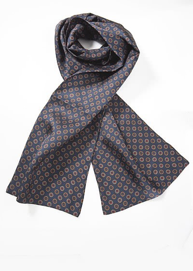 écharpe en soie ornements bleu marine double face