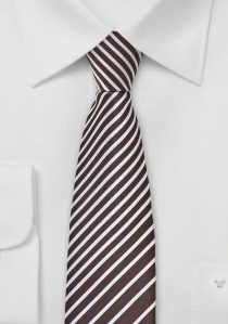 Cravate étroite rayée marron