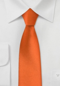 Cravate étroite orange unie