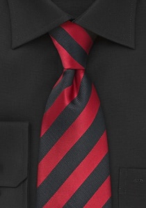 Cravate XXL noire rayures rouges