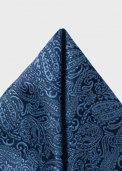Pochette aus dem gleichen Stoff und Farbe