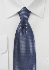 Cravate XXL bleu marine quadrillée finement