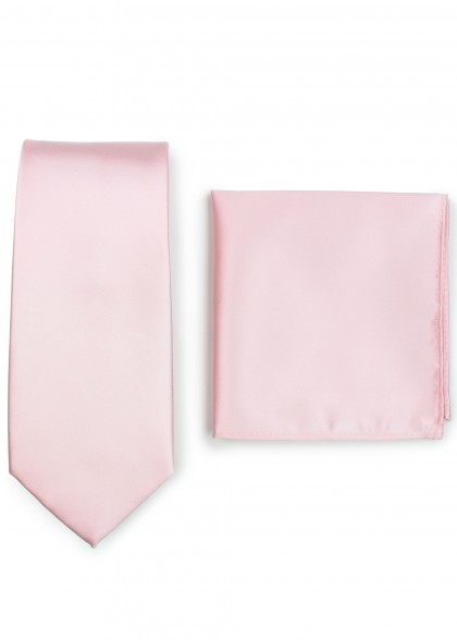 Set de cravate aus dem gleichen Stoff und Farbe