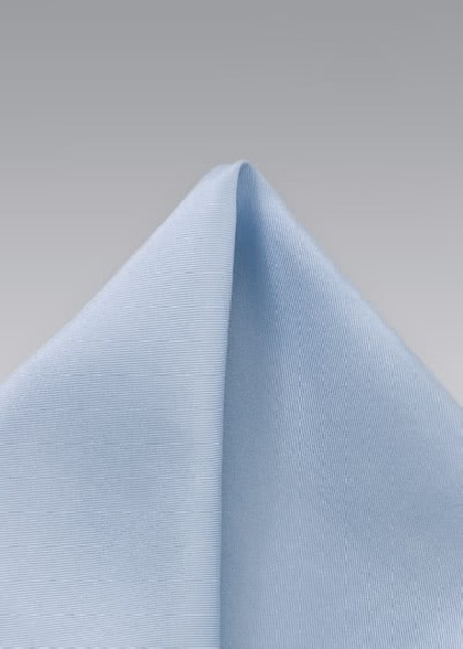 Pochette aus dem gleichen Stoff und Farbe