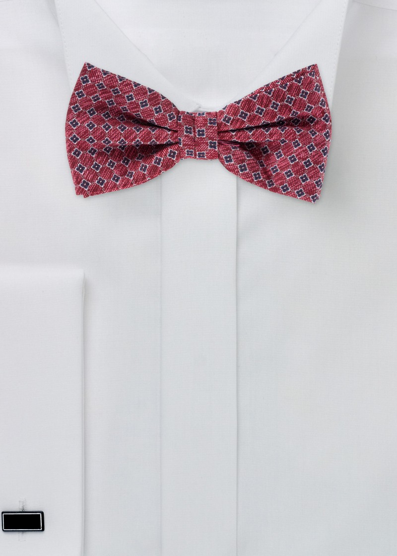 Noeud papillon rouge avec motif losange noir et