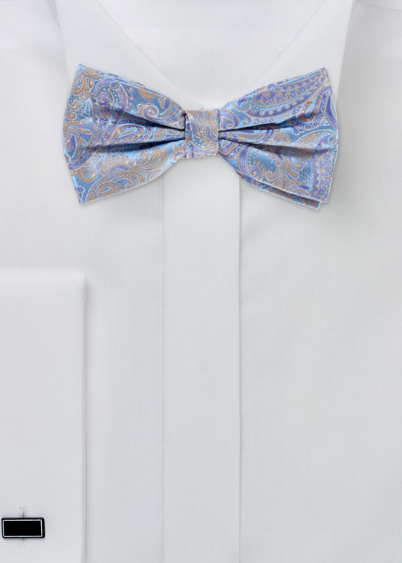 Noeud papillon en soie bleue avec motif paisley