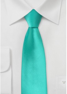Cravate étroite vert émeraude unie