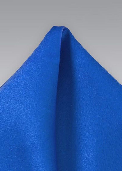 Pochette aus dem gleichen Stoff und Farbe
