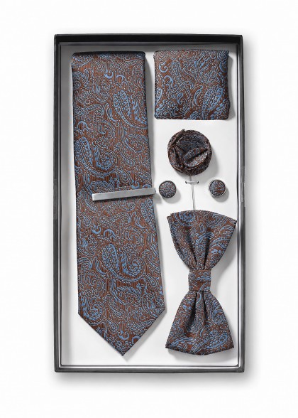 Coffret cadeau aus dem gleichen Stoff und Farbe