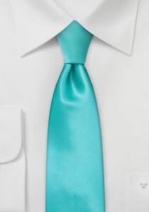 Cravate étroite bleu cyan unie