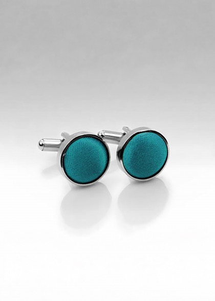 Boutons de manchettes aus dem gleichen Stoff und Farbe