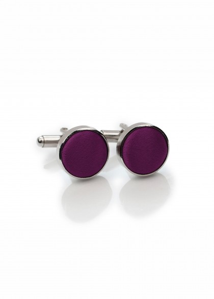 Boutons de manchettes aus dem gleichen Stoff und Farbe