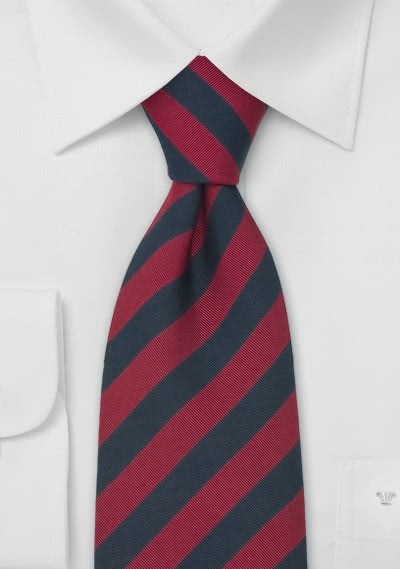Cravate classique rouge bleu marine "Grenadier