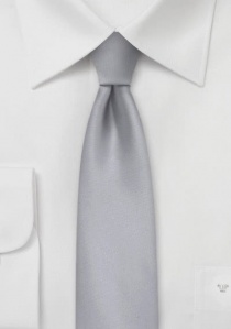 Cravate étroite unie gris clair