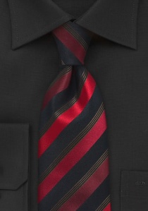 Cravate XXL rouge et noire à rayures