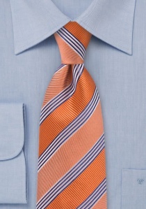 Cravate XXL orange saumon rayée aux tons bleutés