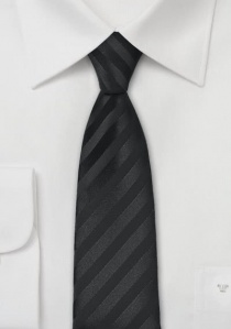 Cravate étroite rayée noire