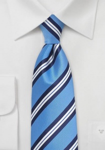 Cravate extra-longue à rayures bleu clair bleu