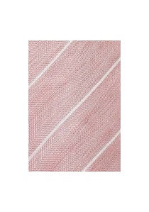 Cravate rose chevrons et rayures fines blanches
