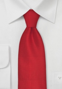 Cravate rouge structurée