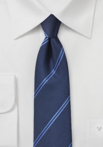 Cravate structurée bleu marine doubles rayures