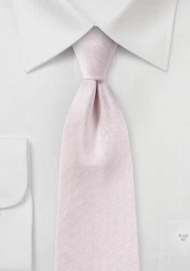 Cravate rosée à chevrons