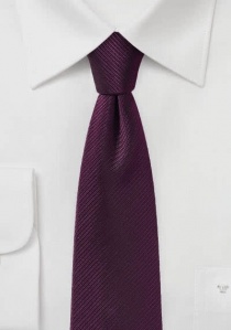 Cravate structurée violette