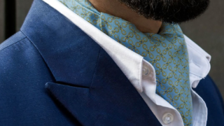 Cravates Ascot : Un symbole de qualité et d’élégance